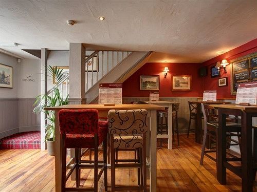 فندق كولومبتونفي  The White Hart المظهر الخارجي الصورة